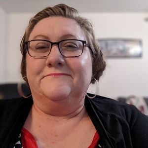 Meet your Posher, Stacey